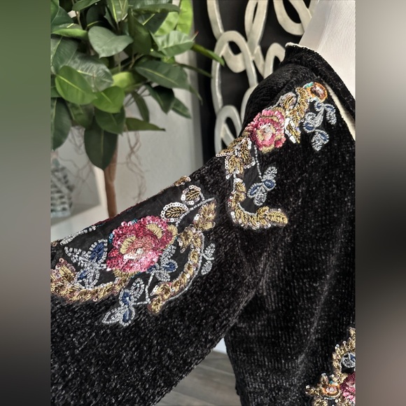 ZARA Knit Floral Appliqué Chunky Open Cardigan - Picture 9 of 14